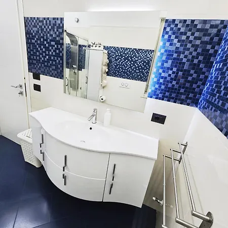 Albachiara 550mt Dal Mare E Parcheggio Gratuito Διαμέρισμα *