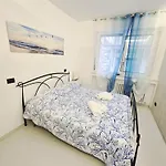 Albachiara 550mt Dal Mare E Parcheggio Gratuito Apartamento