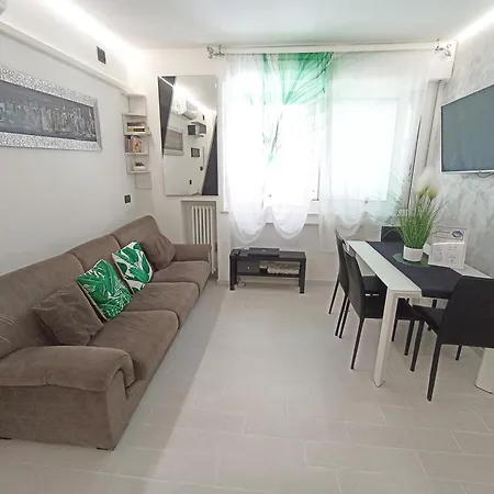 Albachiara 550mt Dal Mare E Parcheggio Gratuito Apartment